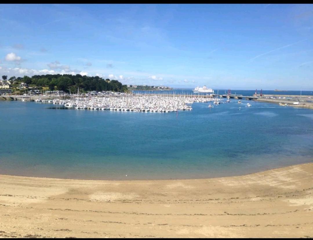 Nid De Corsaire, Vue Mer & Acces Plage Сен-Мало Экстерьер фото