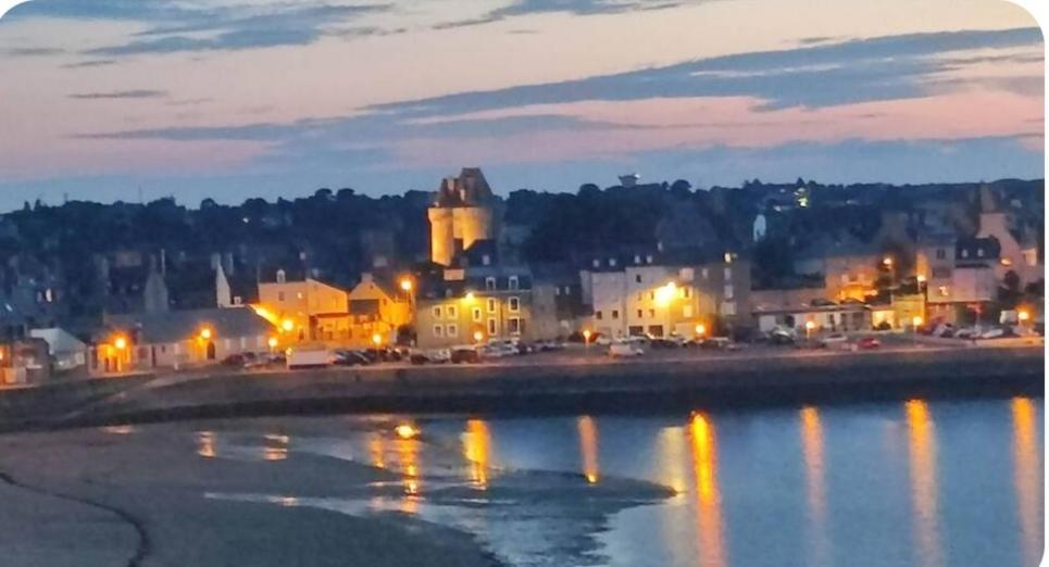 Nid De Corsaire, Vue Mer & Acces Plage Сен-Мало Экстерьер фото